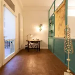 アパート Asinelli Suite, Privilegiata Vista Sulle Due Torri ボローニャ