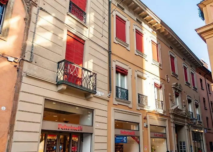 Asinelli Suite, Privilegiata Vista Sulle Due Torri شقة بولونيا