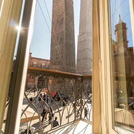 Lejlighed Asinelli Suite, Privilegiata Vista Sulle Due Torri *