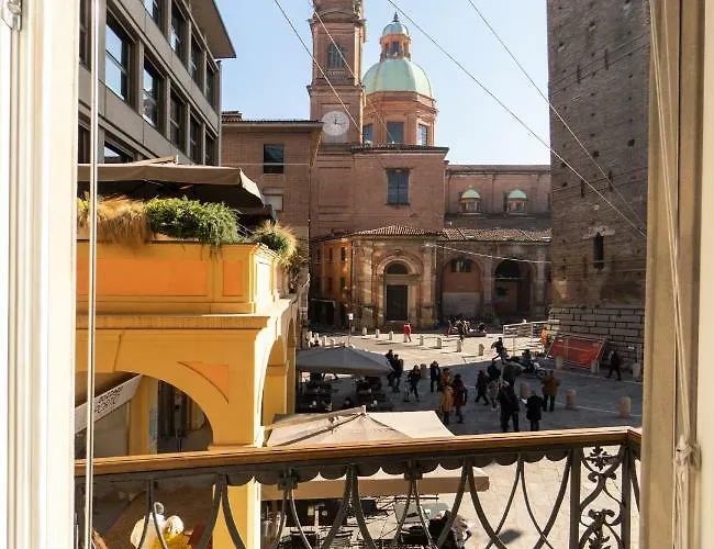 Asinelli Suite, Privilegiata Vista Sulle Due Torri * بولونيا