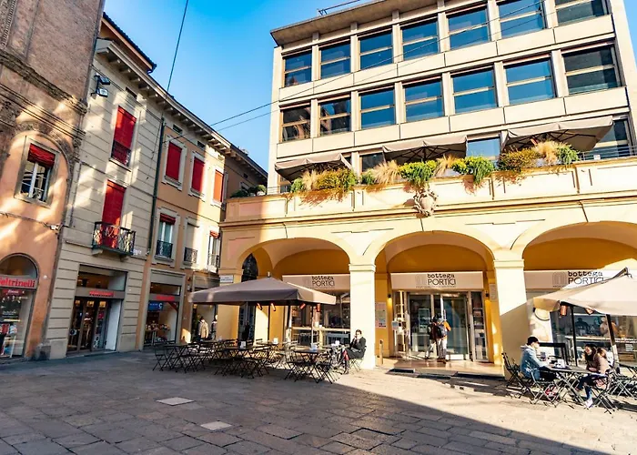 Asinelli Suite, Privilegiata Vista Sulle Due Torri شقة بولونيا