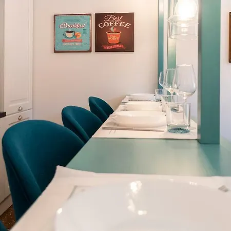 Asinelli Suite, Privilegiata Vista Sulle Due Torri * Болонья