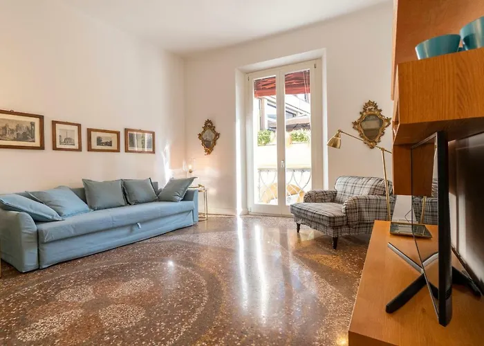 Apartment Asinelli Suite, Privilegiata Vista Sulle Due Torri Bologna