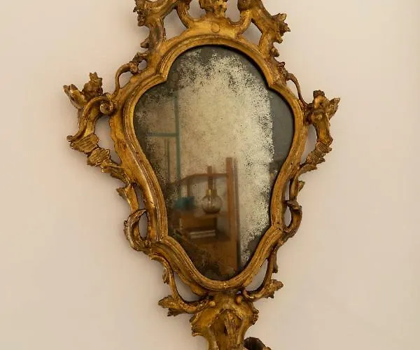 Apartment Asinelli Suite, Privilegiata Vista Sulle Due Torri Bologna